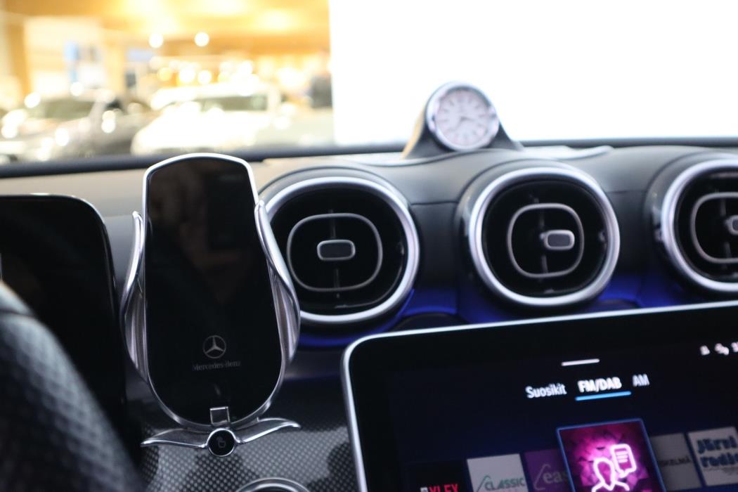 MERCEDES-BENZ C 2022