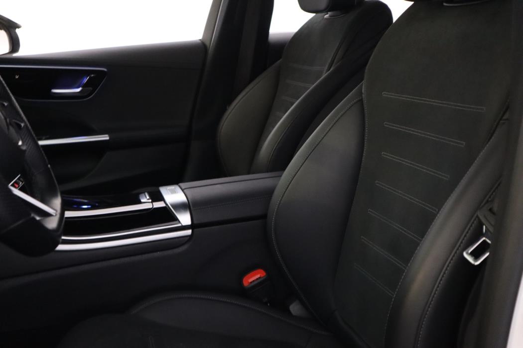 MERCEDES-BENZ C 2022