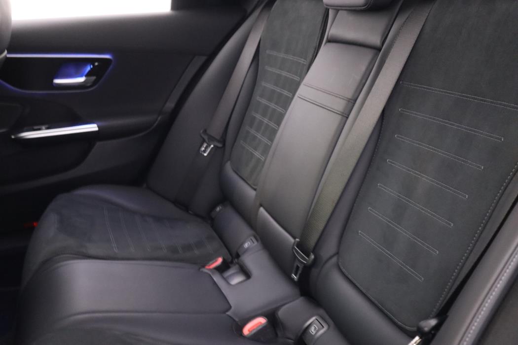 MERCEDES-BENZ C 2022