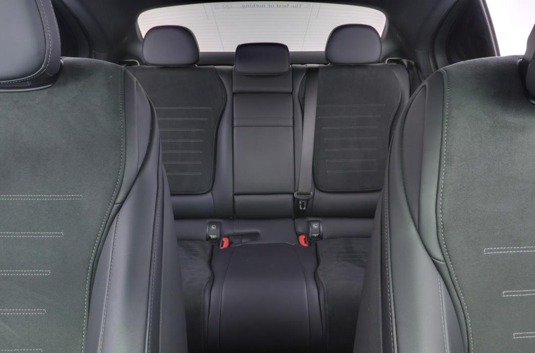 MERCEDES-BENZ C 2022