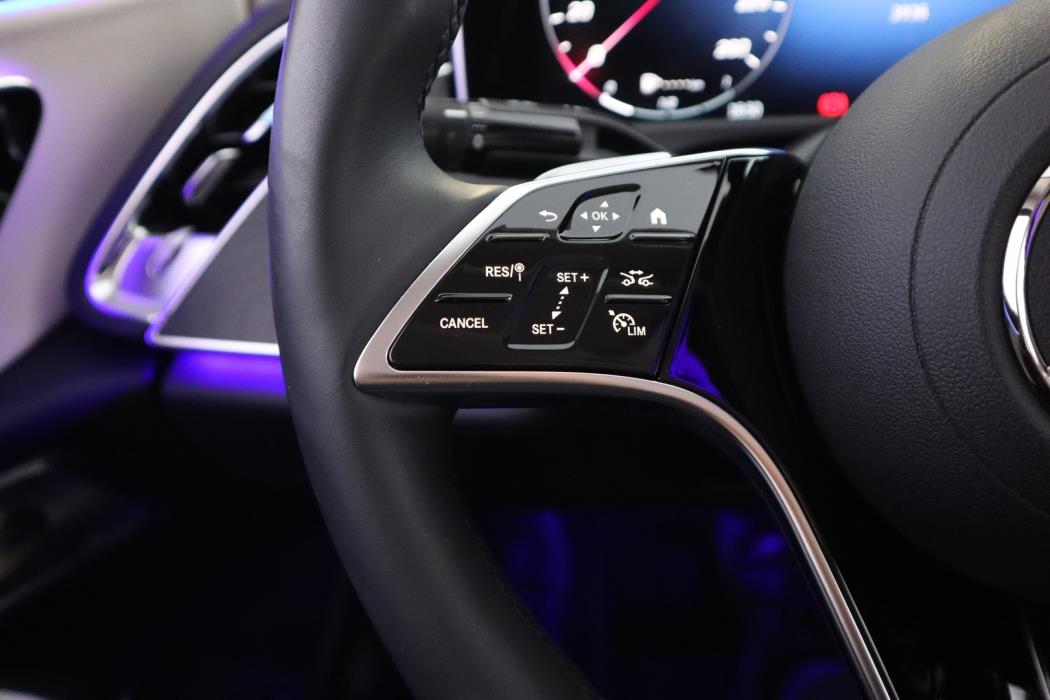 MERCEDES-BENZ E 2024