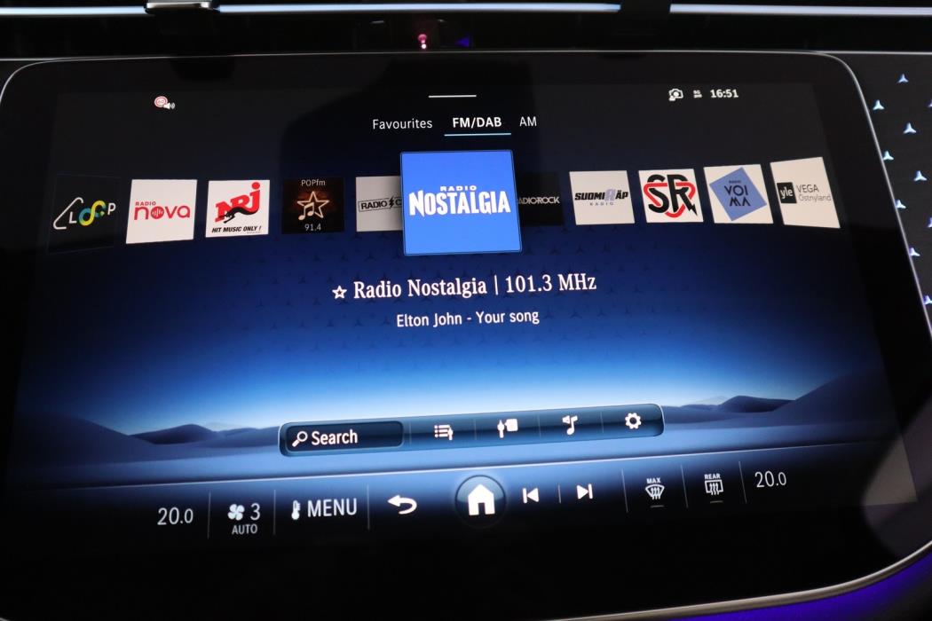 MERCEDES-BENZ E 2024