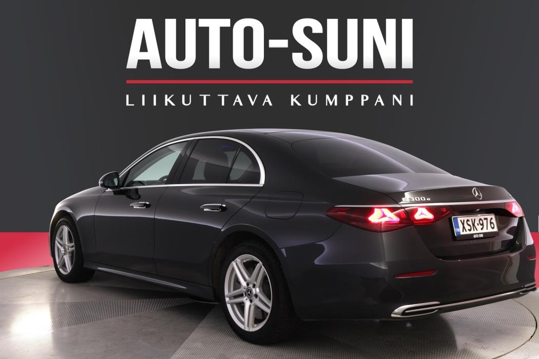 MERCEDES-BENZ E 2024