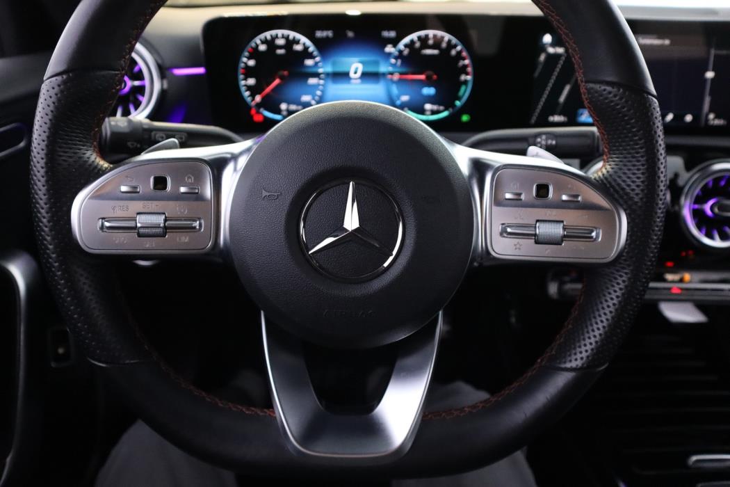 MERCEDES-BENZ A 2023