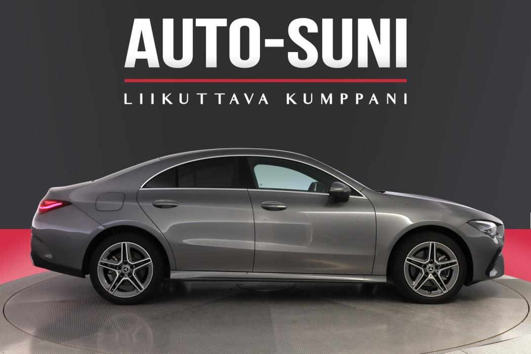 MERCEDES-BENZ CLA 2025