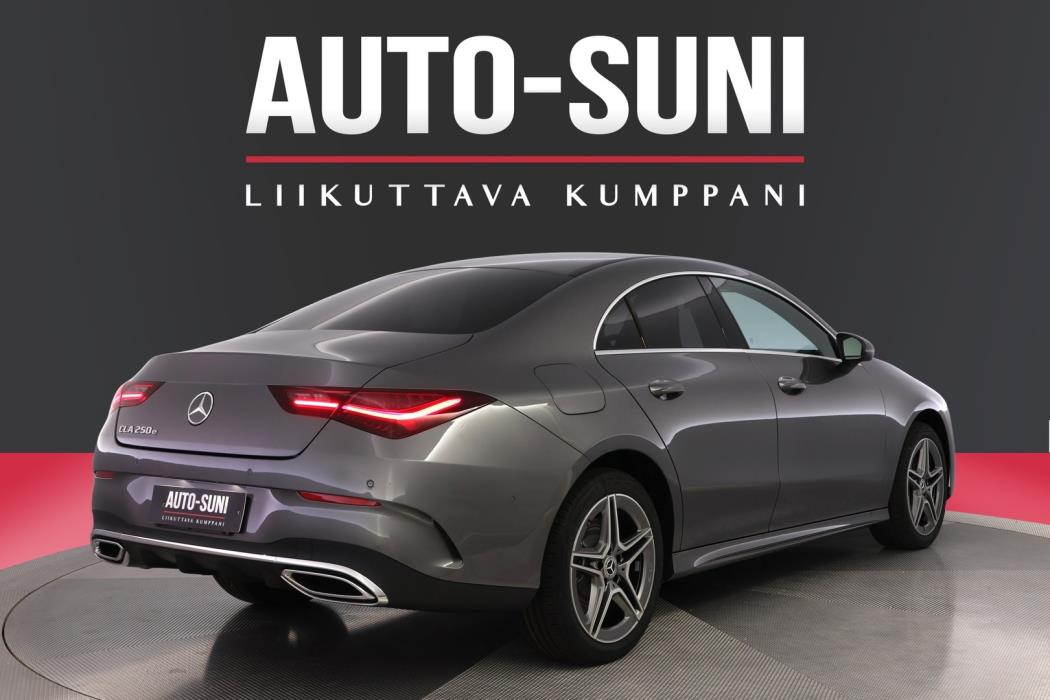 MERCEDES-BENZ CLA 2025