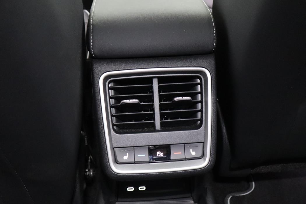 SKODA Enyaq 2026