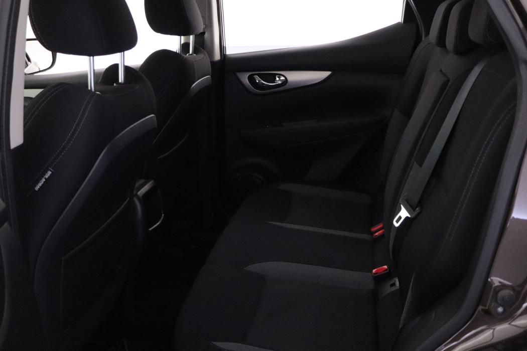 NISSAN Qashqai 2019