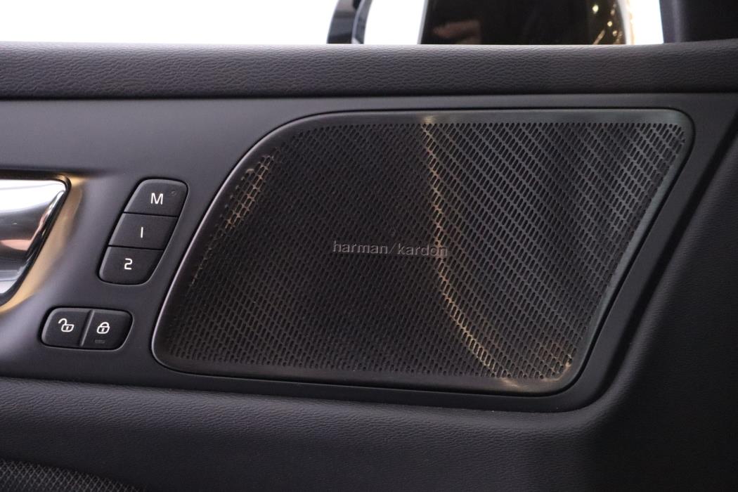 VOLVO S60 2019