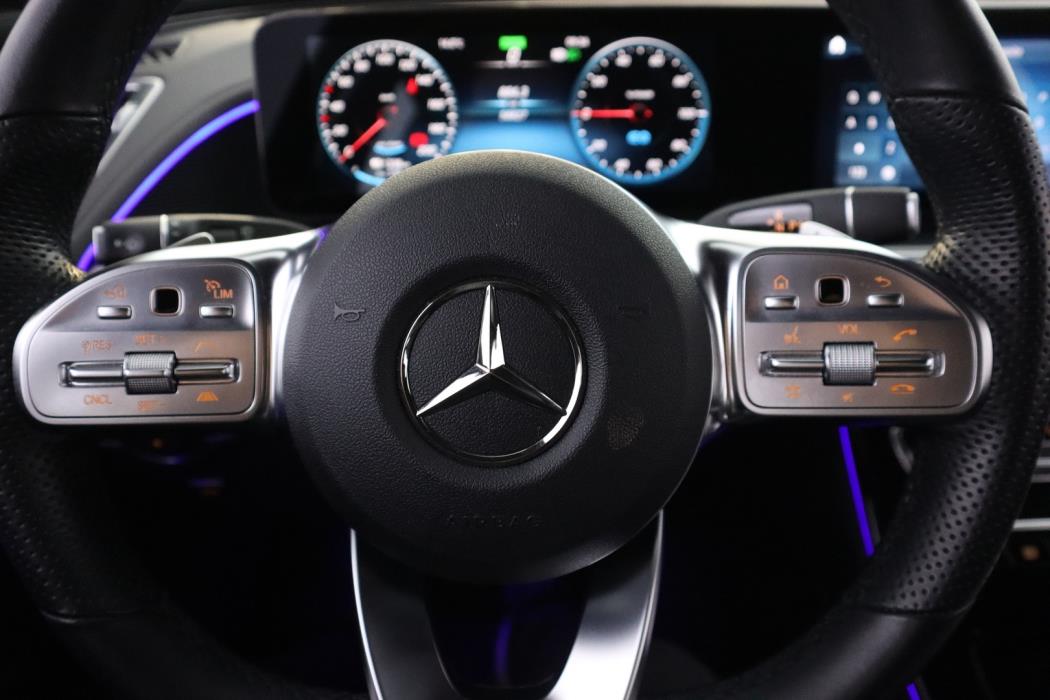 MERCEDES-BENZ EQC 2022