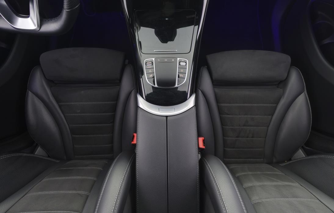 MERCEDES-BENZ EQC 2022