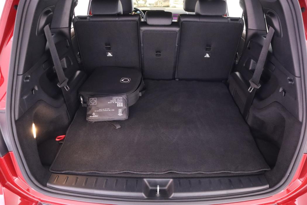 MERCEDES-BENZ EQB 2023