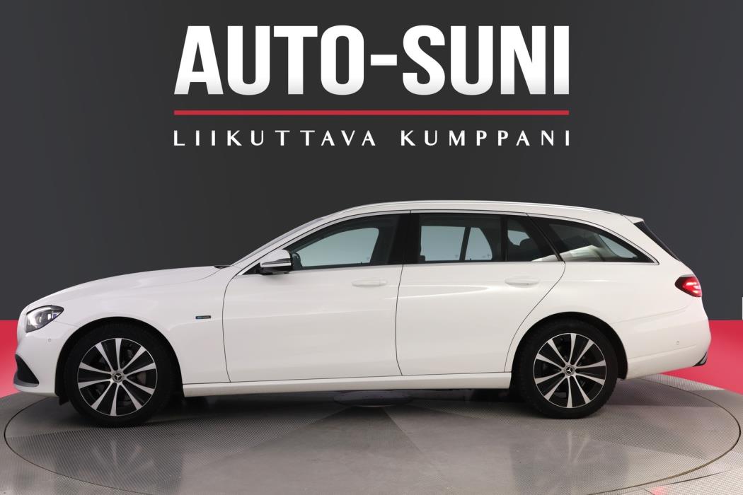 MERCEDES-BENZ E 2021