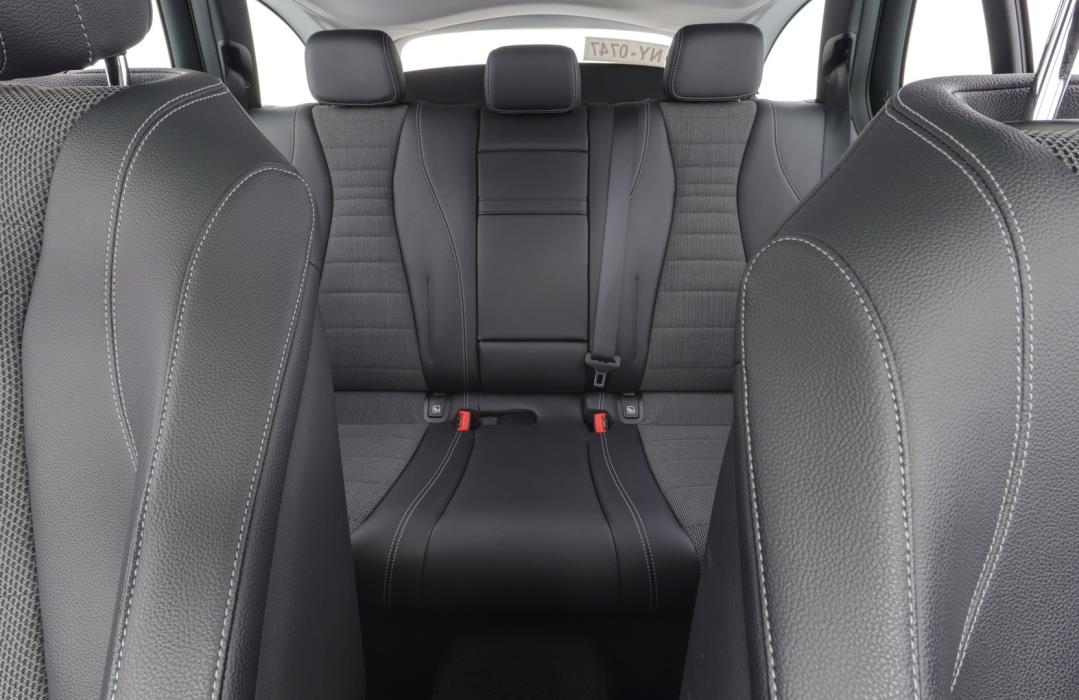 MERCEDES-BENZ E 2021