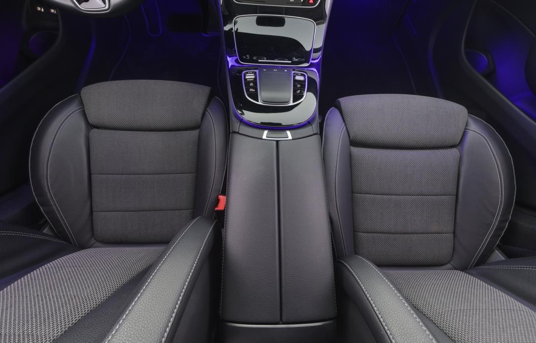 MERCEDES-BENZ E 2021