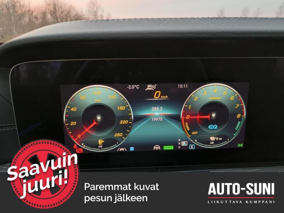 MERCEDES-BENZ E 2022