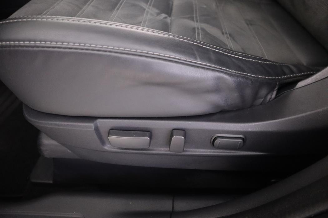 MITSUBISHI Outlander PHEV 2020