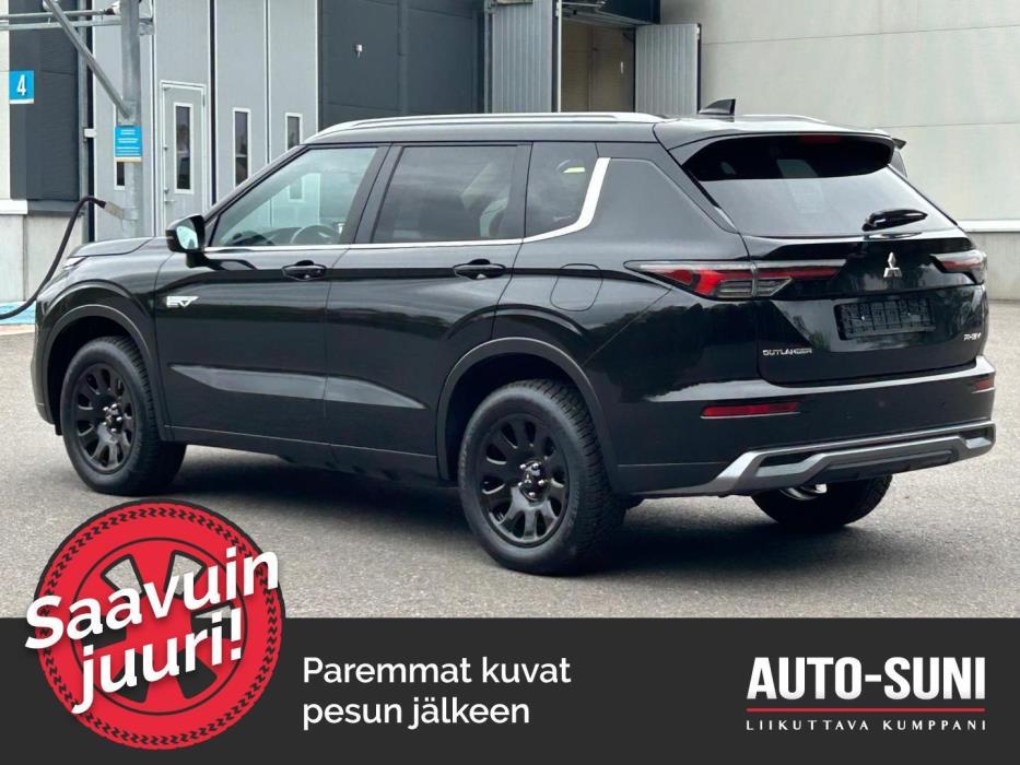 MITSUBISHI Outlander 2026