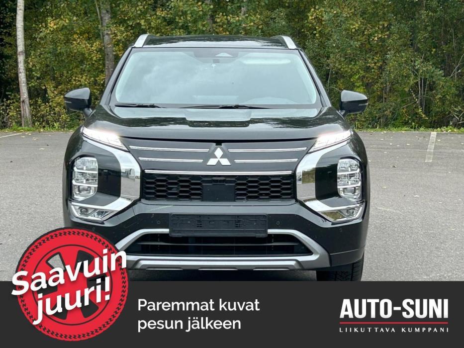 MITSUBISHI Outlander 2026
