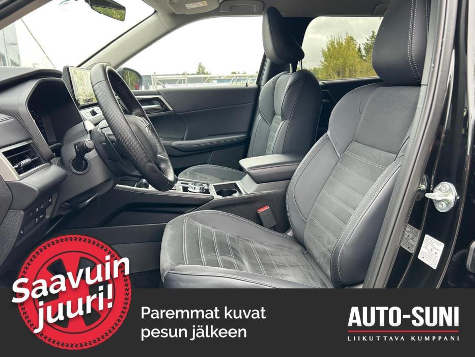 MITSUBISHI Outlander 2026