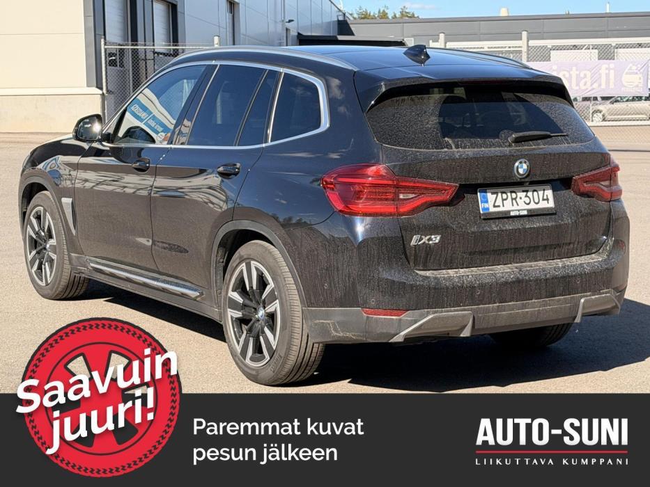 BMW iX3 2021