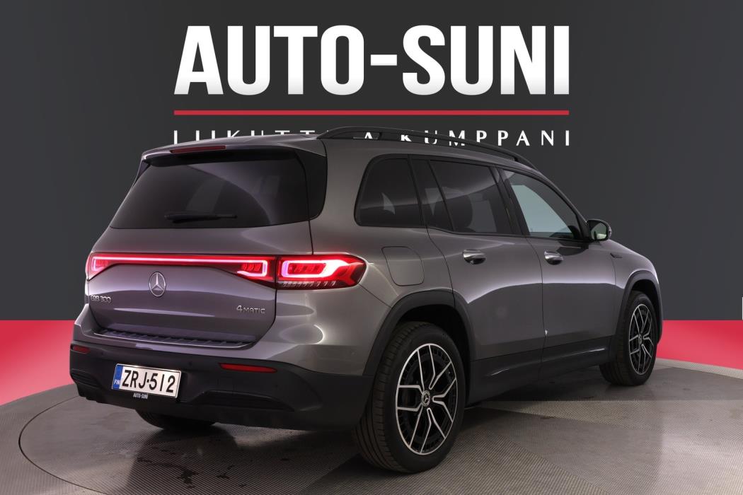 MERCEDES-BENZ EQB 2023