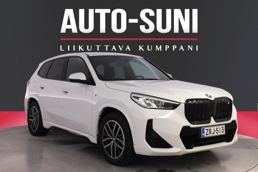 BMW iX1 2023