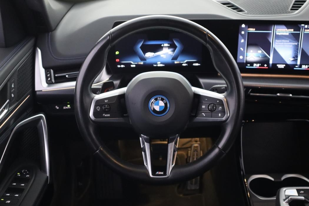BMW iX1 2023