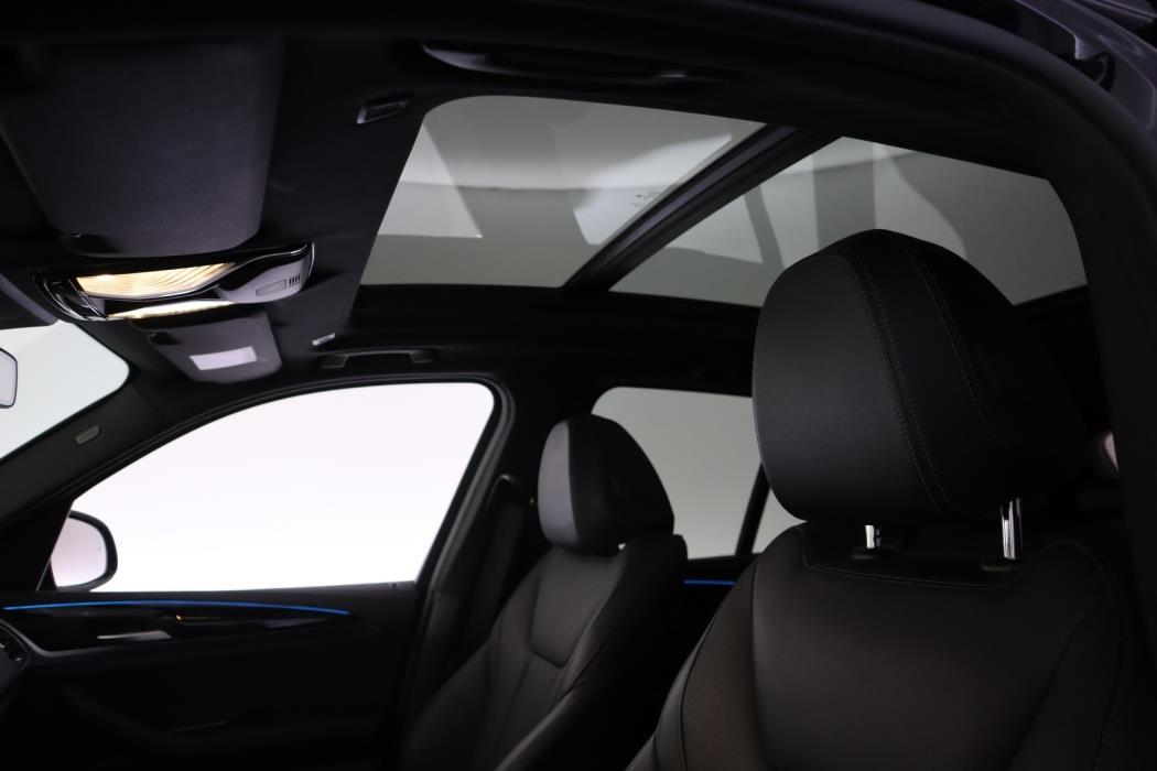 BMW iX3 2022