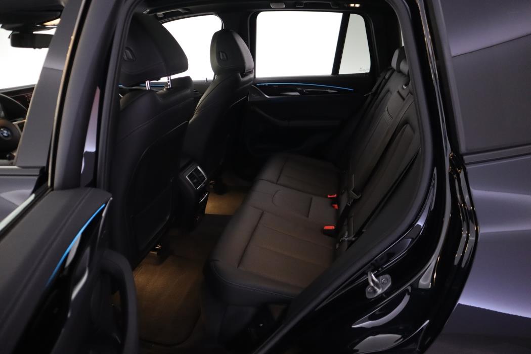 BMW iX3 2022