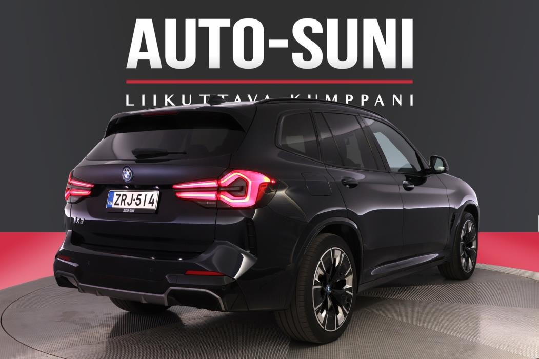 BMW iX3 2022