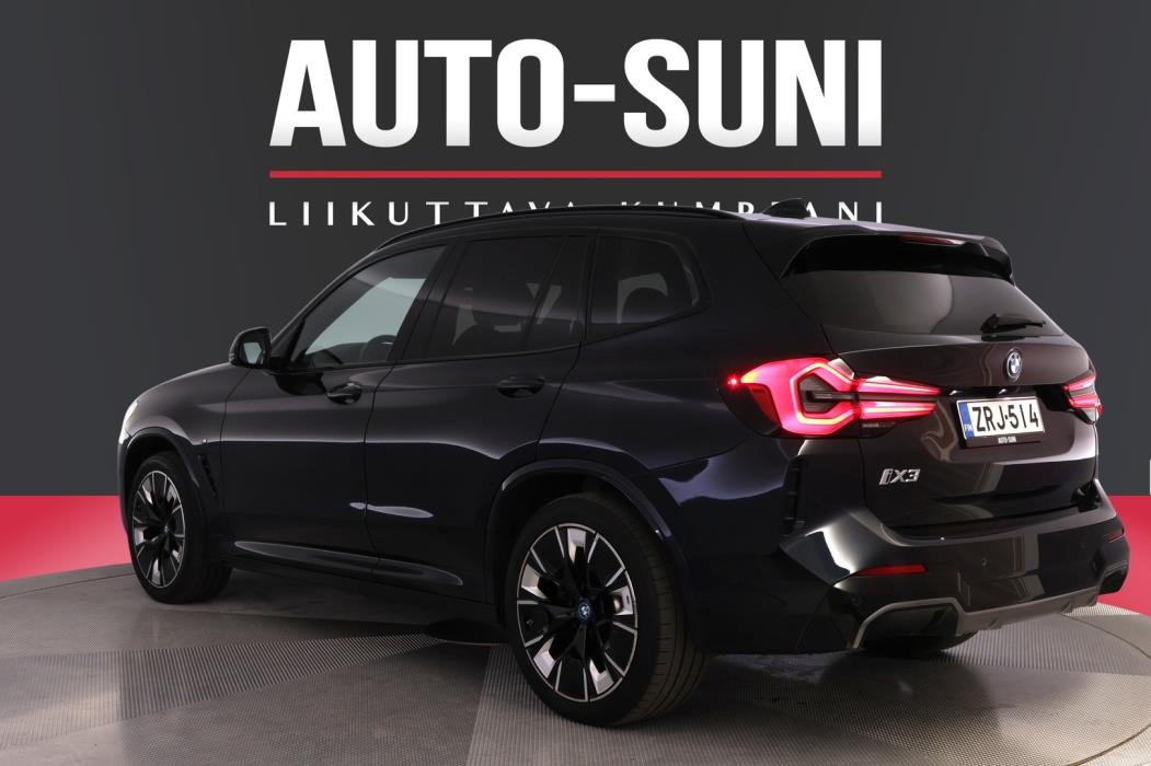 BMW iX3 2022
