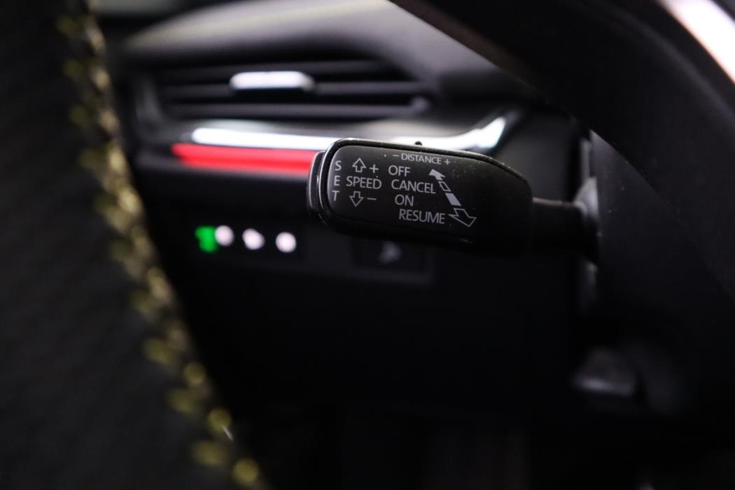 SKODA Enyaq 2025