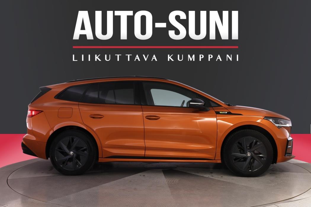 SKODA Enyaq 2025