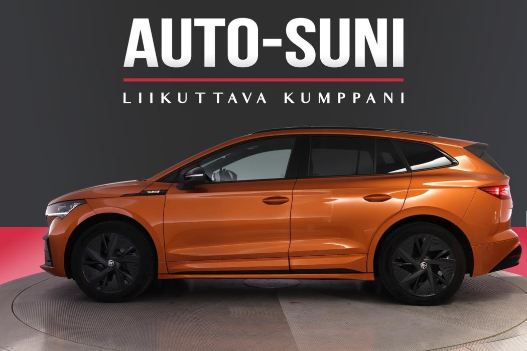 SKODA Enyaq 2025