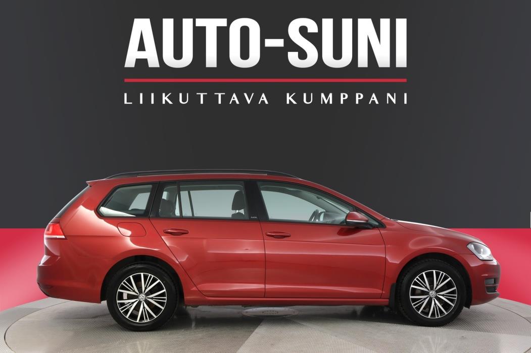 VOLKSWAGEN Golf 2016