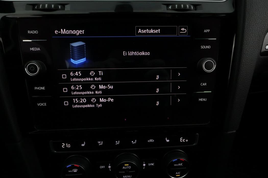 VOLKSWAGEN Golf 2020