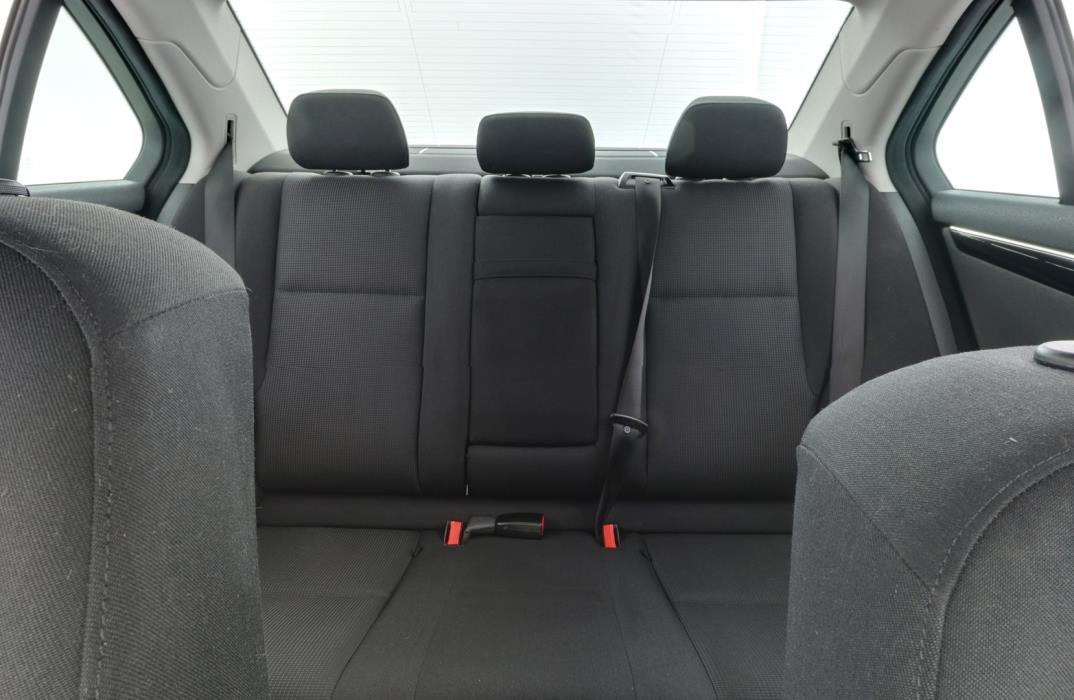 MERCEDES-BENZ C 2009