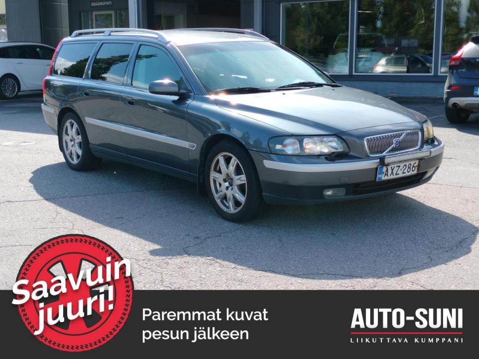 VOLVO V70 2003