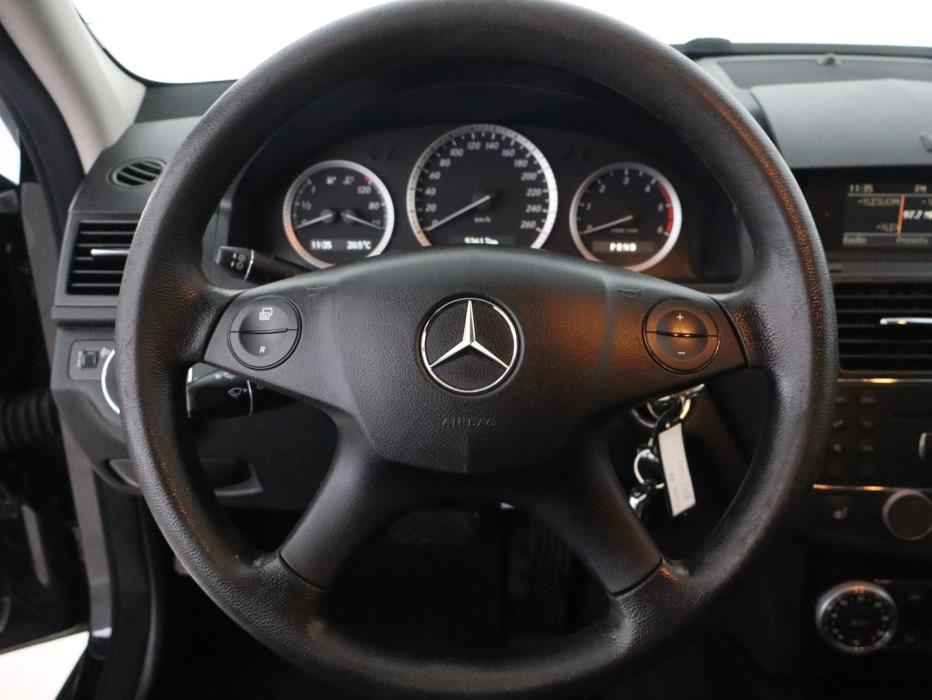 MERCEDES-BENZ C 2008