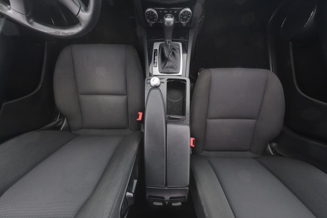 MERCEDES-BENZ C 2008