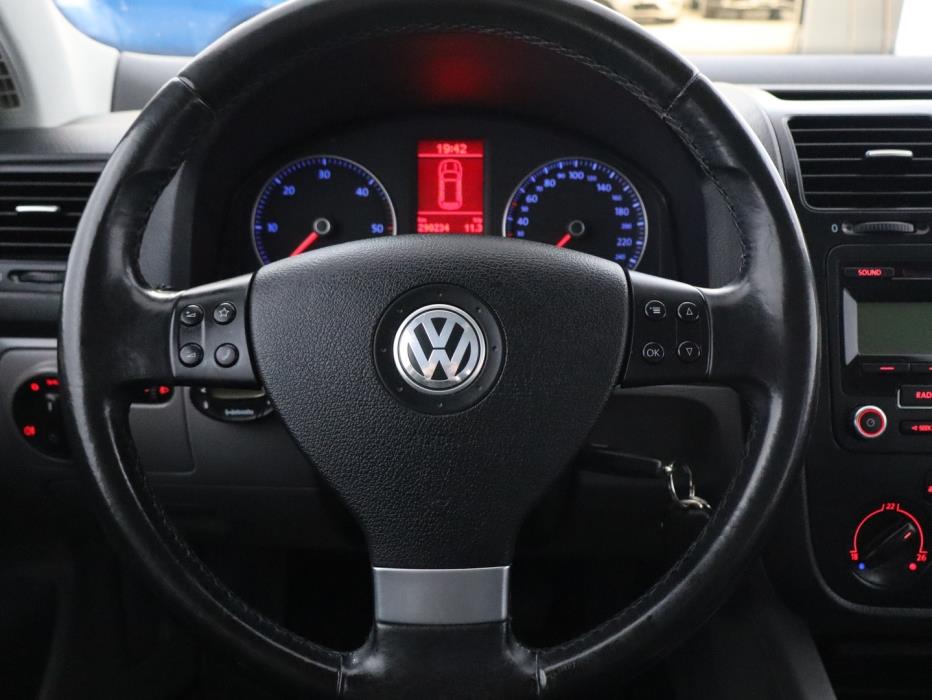 VOLKSWAGEN Golf 2008
