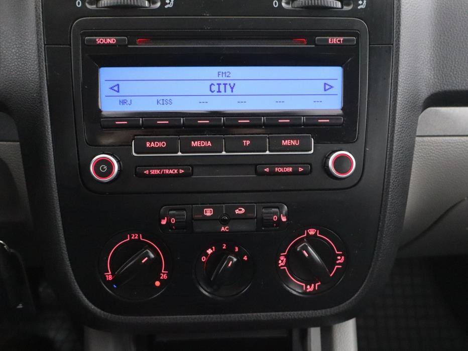 VOLKSWAGEN Golf 2008