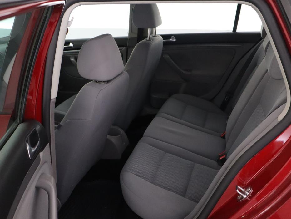 VOLKSWAGEN Golf 2008