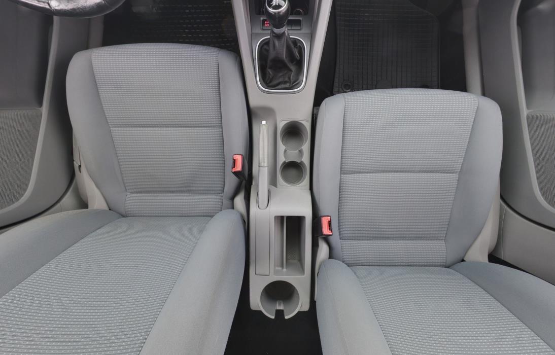 VOLKSWAGEN Golf 2008