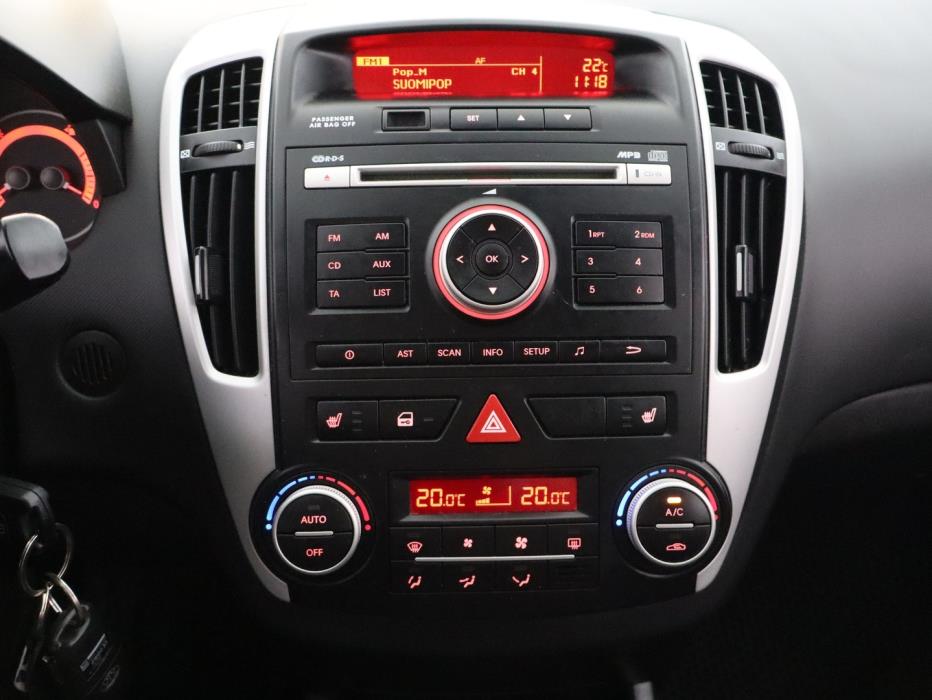 KIA cee'd 2011