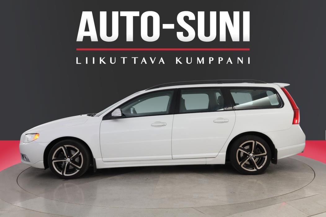 VOLVO V70 2012