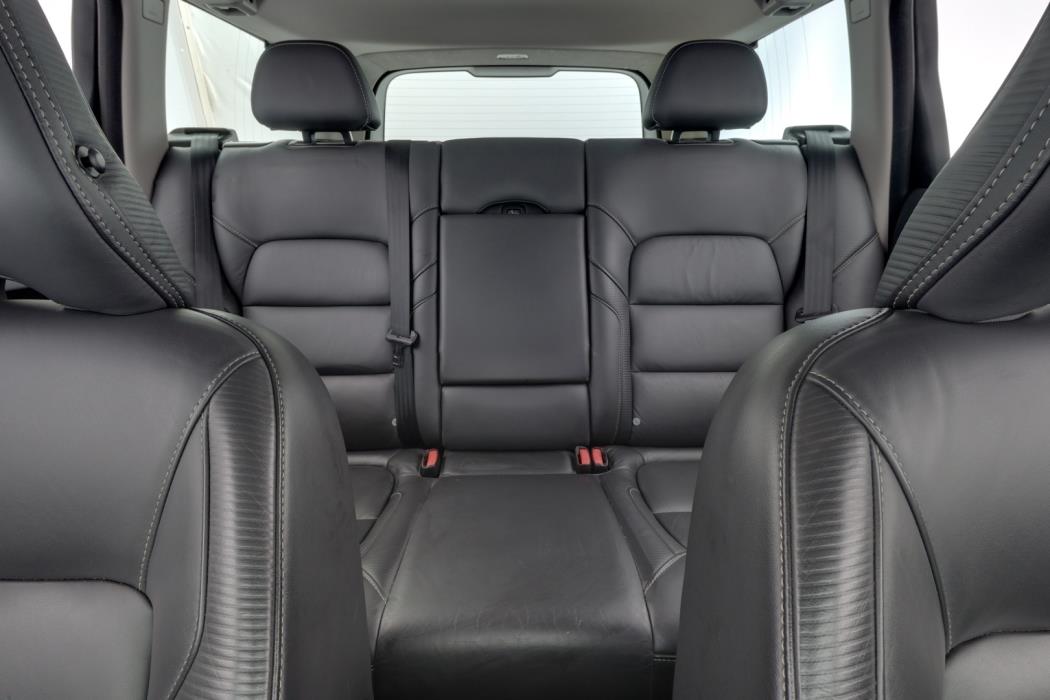 VOLVO V70 2012