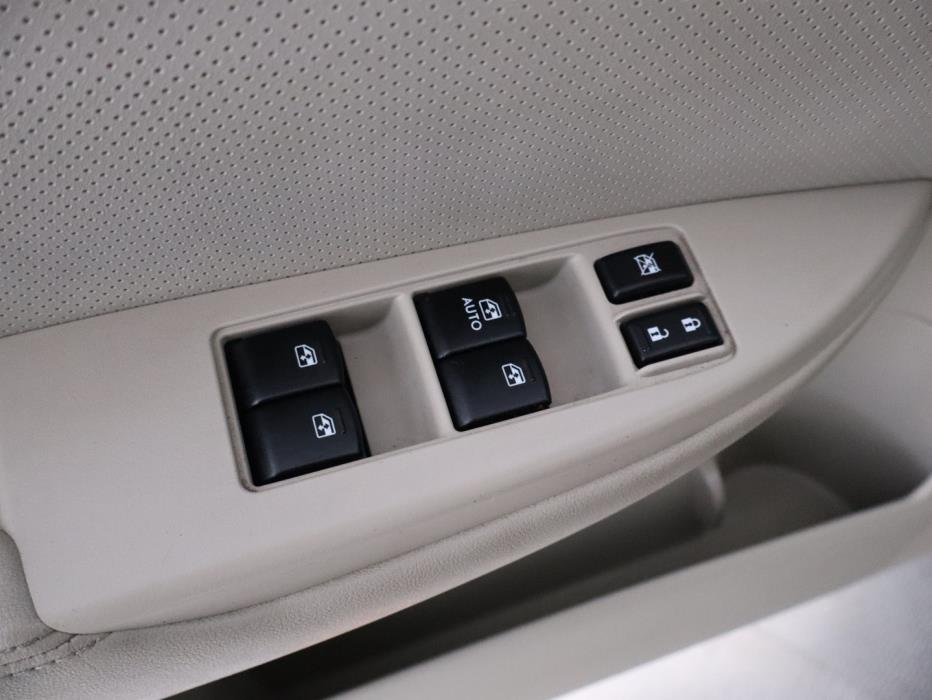 SUBARU Outback 2014
