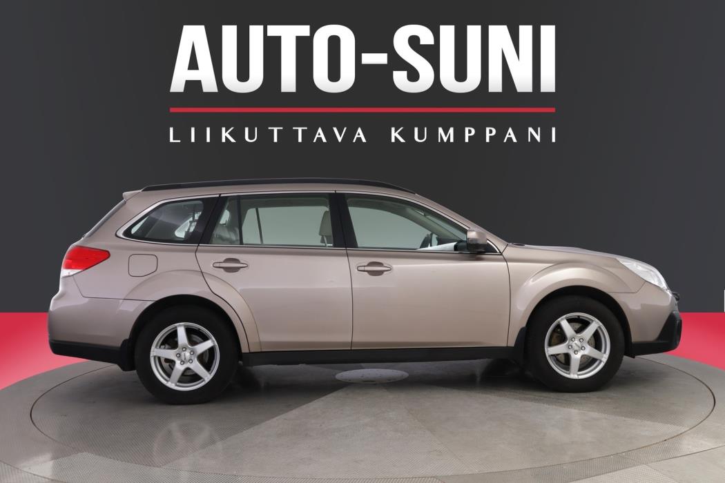 SUBARU Outback 2014
